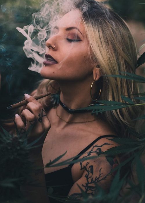 shutterstock_730203949-700x990